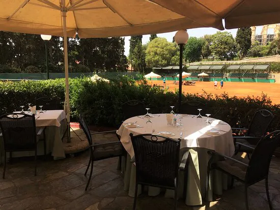 مطعم كريستيانا، أثينا