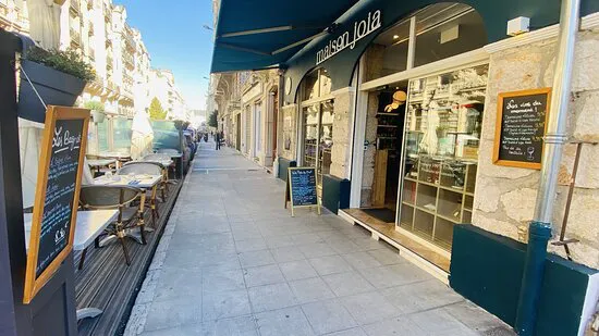 مطعم ميزون جويا نيس