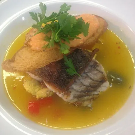 معرض الفنون الطعام النبيذ