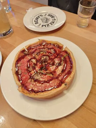 Remy's - Deep Dish Pizza & Bar