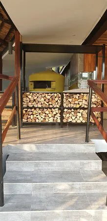 مطعم هبسكاس، أكرا - غانا