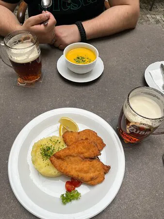 مطعم يو لابوتي، براغ