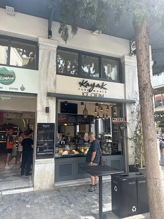 متجر آيس كريم كاياك - كابنيكاريا، أثينا