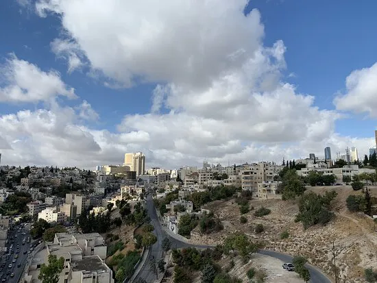 المنارة للفنون والثقافة