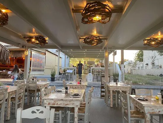 Grillhouse TaLoukakia