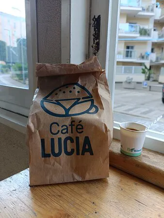 Cafe' Lucia - فود بار