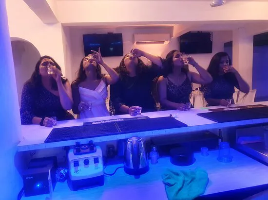 الغوا البيضاء