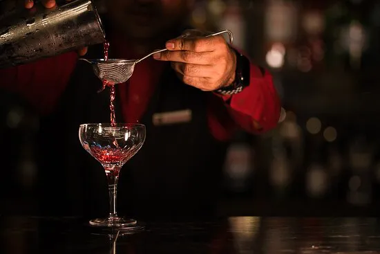 صالة المها، مسقط