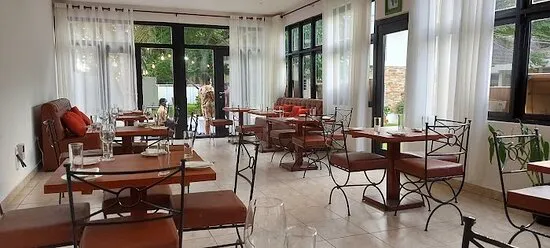 مطعم سوالو، أكرا - غانا