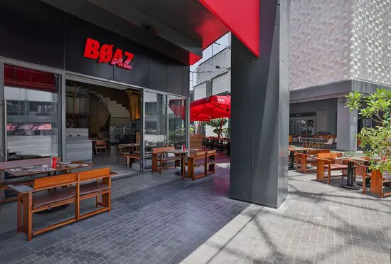 Boaz Dubai