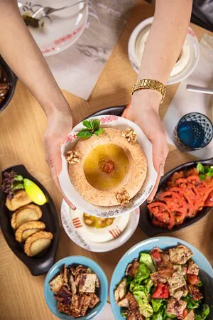 مطعم حبيب بيروت، مسقط