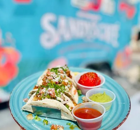 مقهى ساندي في أقصى الجنوب