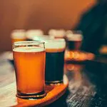 الساحل الغربي الاجتماعية