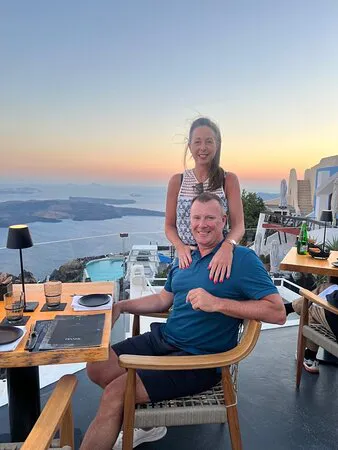 مطعم روكا نيرا