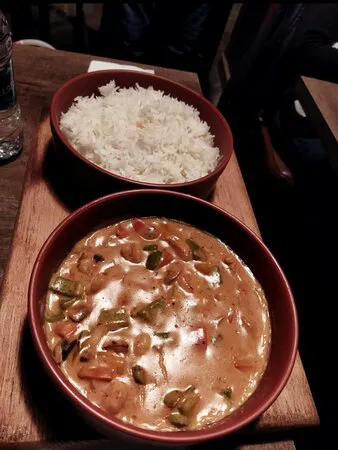 صالة ومطعم P otion