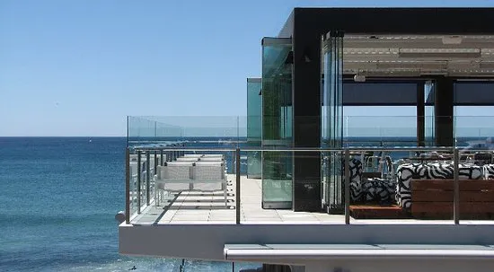 ميروثير سورفهاوس