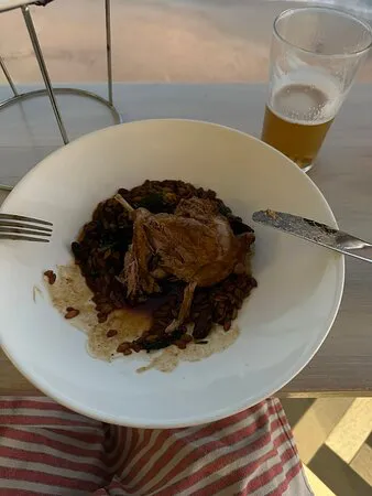 ميروثير سورفهاوس