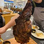 مطعم تندر، مسقط