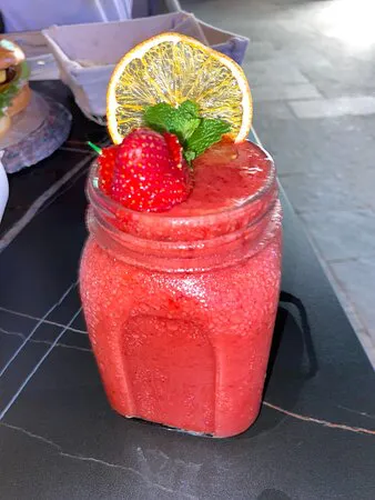 مطعم أوشال، مسقط