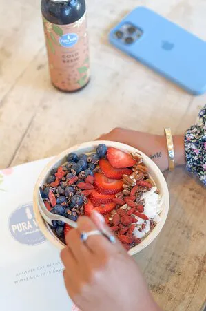 Pura Vida - Las Olas