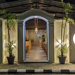 Canvas Restaurant & Pizzeria