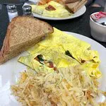 Quinn's Breakfast & Lunch