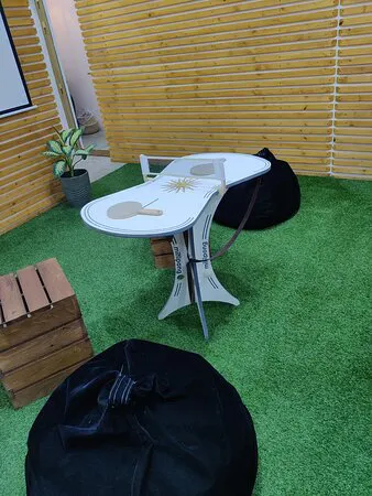 Garden Coffee Lounge