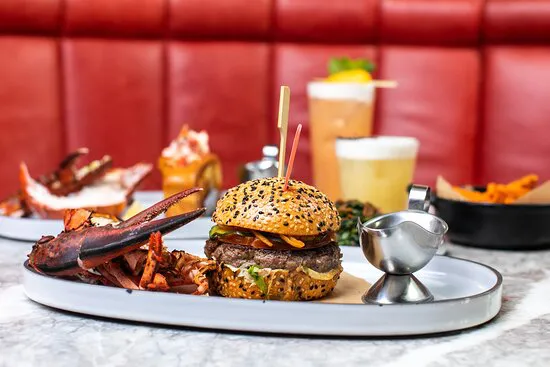 Burger & Lobster Qatar