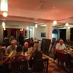 مطعم وبار غرينبيري