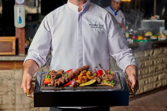 BBQ مطعم لبناني