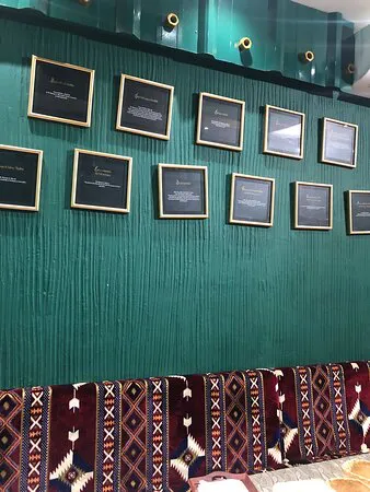 مطعم الذهب الأسود الحلال