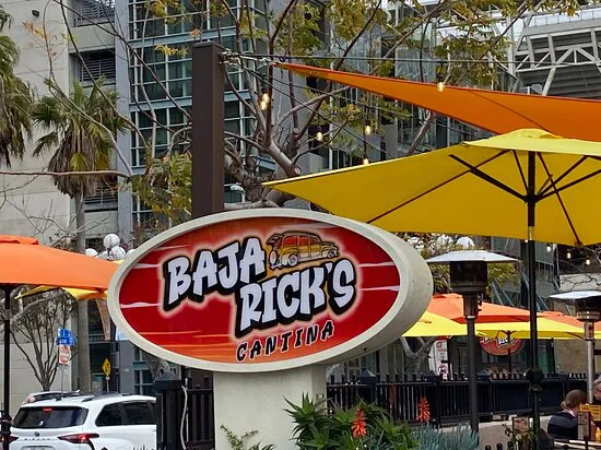 Baja Rick's Cantina (باللغة الإنجليزية).