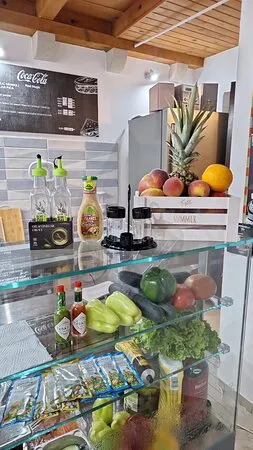 FOX croatian sandwich bar