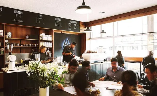 شركة (أميليا) للقهوة