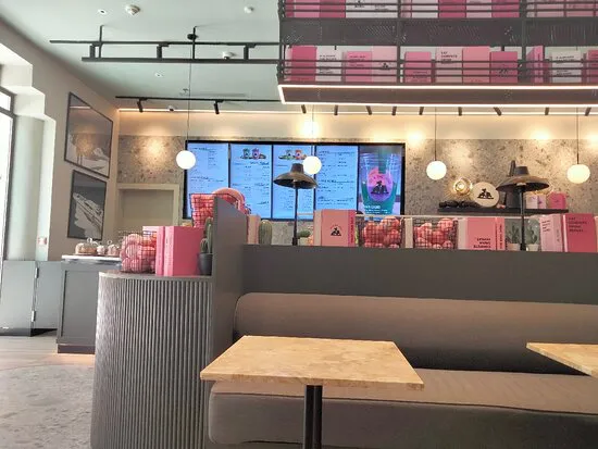 Joe & The Juice (باللغة الإنجليزية).