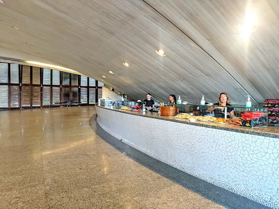 أليسيوس كافيه Audito rio