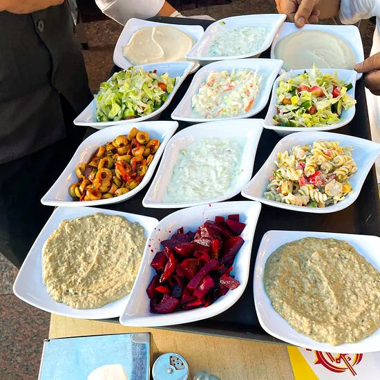 مطعم المصريين للمشويات