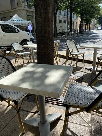 Cafe de La Ficelle