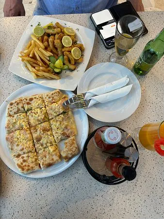 Tamr Henna Restaurant