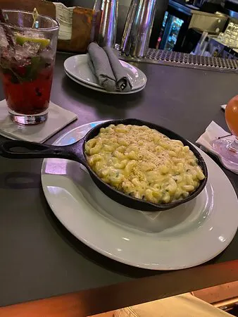 مطعم وبار هاوس أوف بلوز