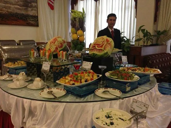 مطعم ٢٤ كاراتس