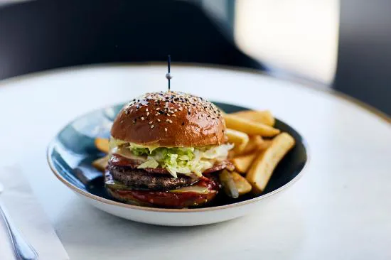 فندق ترانسبورت