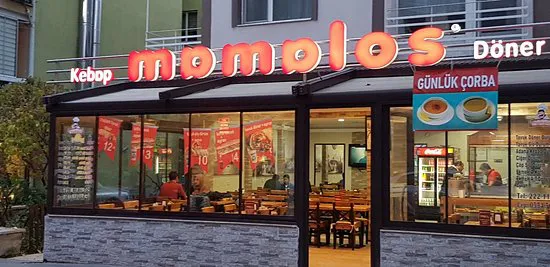 مطعم مامالوس بيكنيك