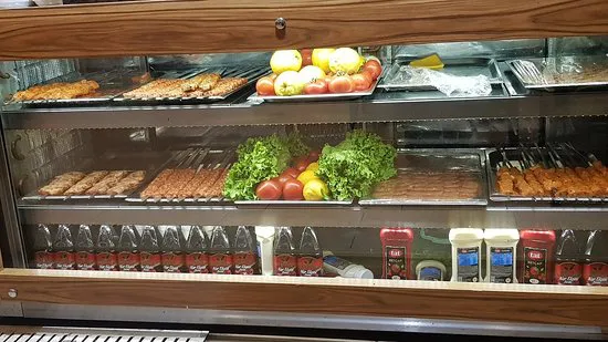 مطعم مامالوس بيكنيك