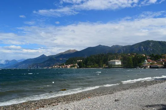 بار ريفر سايد سناك