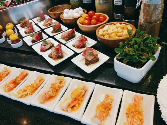 الأفق - مطعم أبراج الكويت