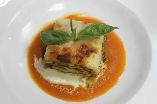 إمبوريو أرماني كافيه - لؤلؤة قطر -