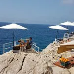 مقهى بار بارد