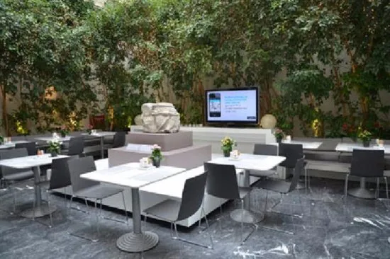 مقهى سيكلاديك، أثينا