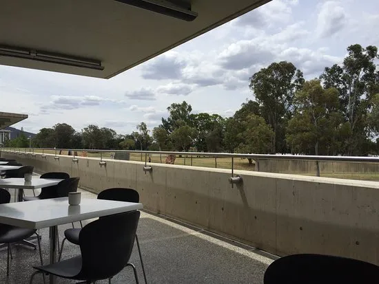 مقهى ناشيونال بورتريه جالي